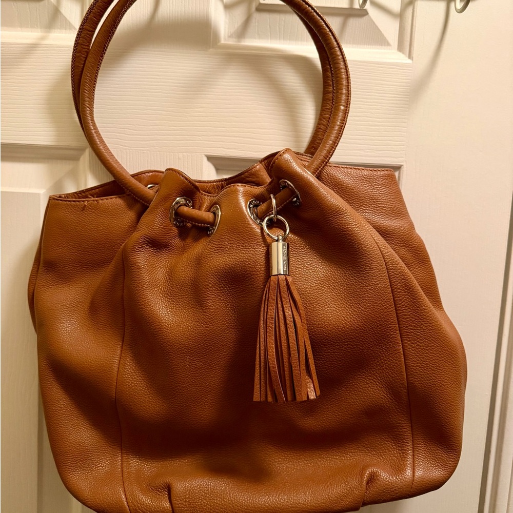 Elegant Tan Leather Tote Bag